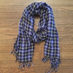 Gap blue & black plaid scarf